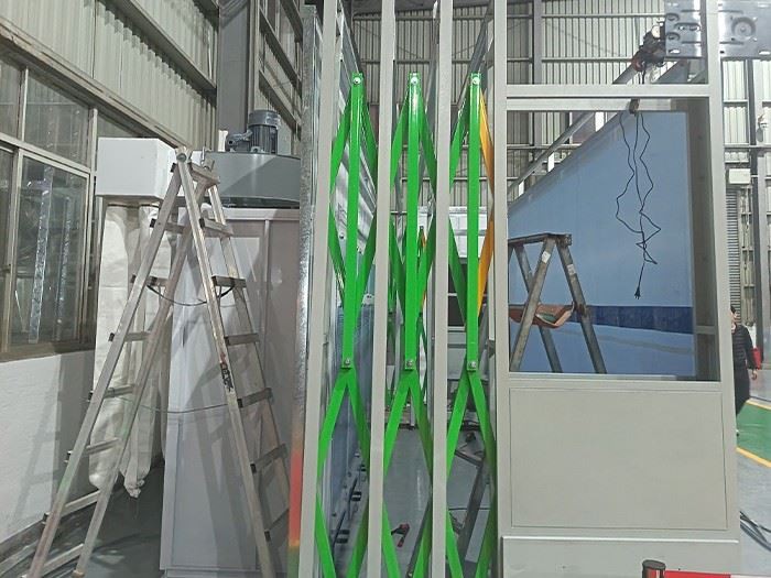 Retractable Spray Booth